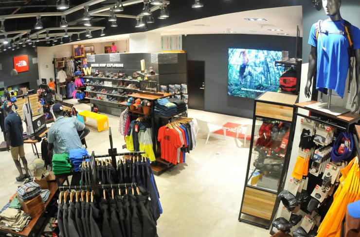 Mercados - Galerías - Centro Comerciales